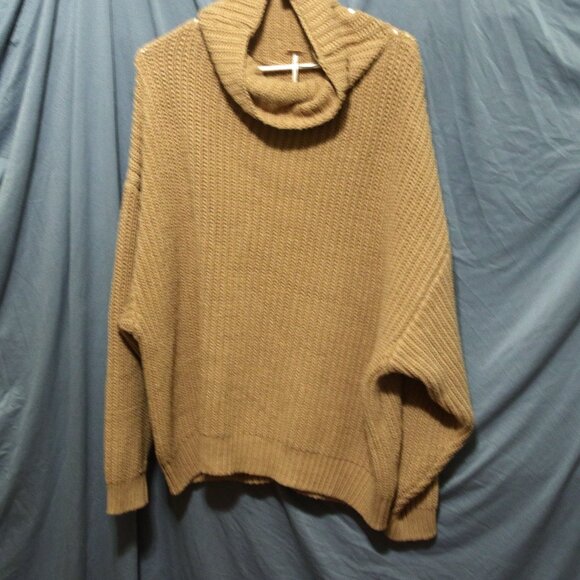 Free People sz Large OVERSIZED Sweater - Picture 1 of 4